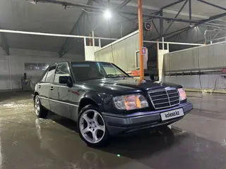 Mercedes-Benz E-Class, 1994
