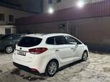 Kia Carens 2014 года за 7 500 000 тг. в Шымкент – фото 3