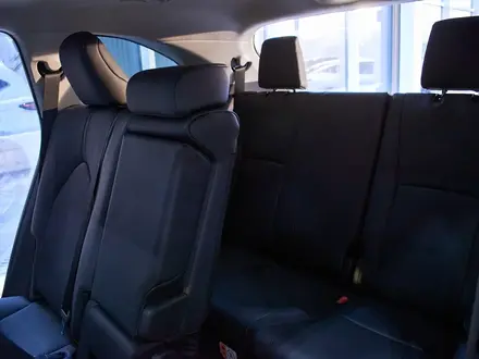 Toyota Highlander 2024 года за 24 300 000 тг. в Алматы – фото 15