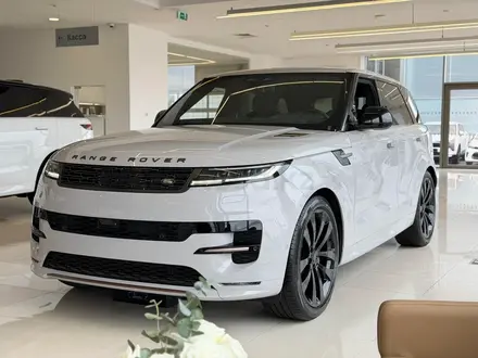 Land Rover Range Rover Sport Dynamic SE 2026 года за 99 997 000 тг. в Павлодар