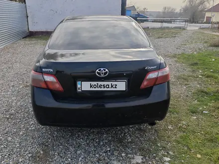 Toyota Camry 2007 года за 6 000 000 тг. в Шымкент – фото 3