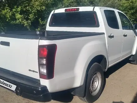 Isuzu D-Max 2018 года за 8 600 000 тг. в Уральск – фото 14