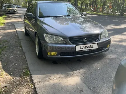 Lexus IS 300 2001 года за 3 800 000 тг. в Алматы