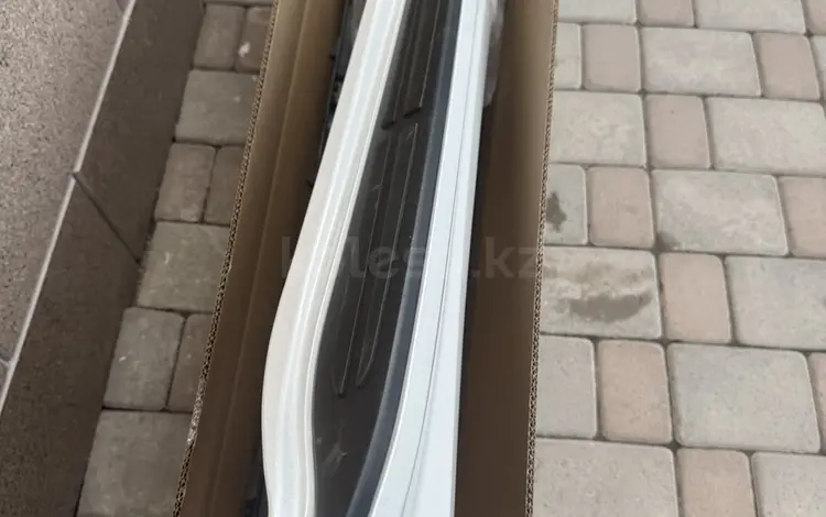 Пороги на bmw x7 за 550 000 тг. в Алматы