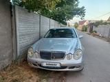 Mercedes-Benz E 200 2006 года за 3 350 000 тг. в Тараз