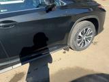 Lexus RX 200t 2022 годаүшін26 500 000 тг. в Актобе – фото 2