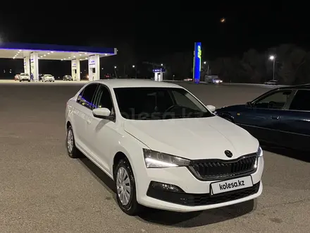 Skoda Rapid 2021 года за 8 400 000 тг. в Алматы – фото 3