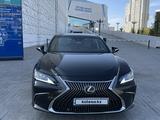 Lexus ES 350 2021 года за 18 000 000 тг. в Астана – фото 2