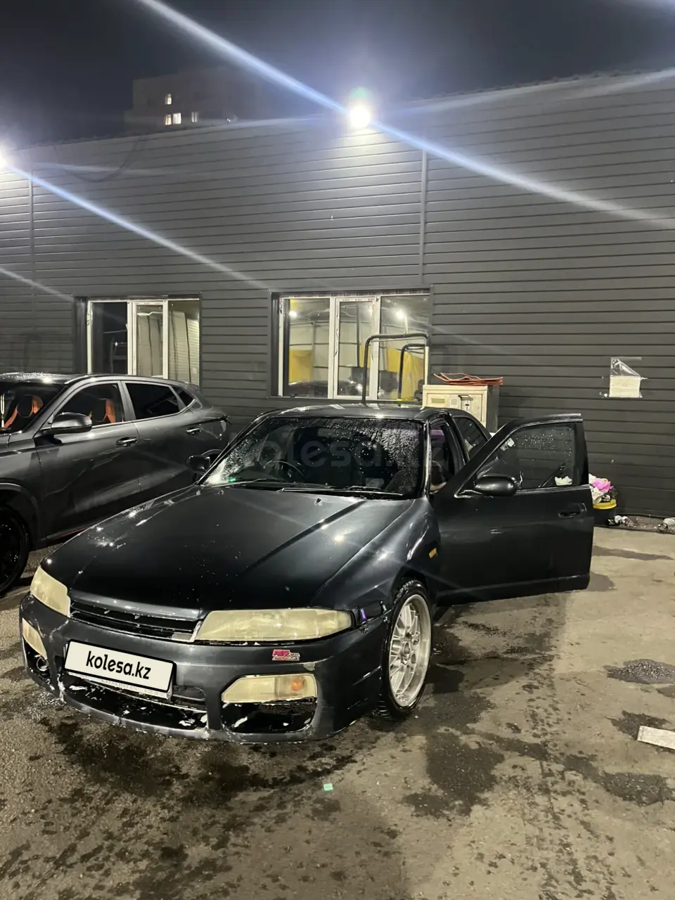 Nissan Skyline, 1994