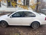 Volkswagen Jetta 2000 года за 900 000 тг. в Астана – фото 3