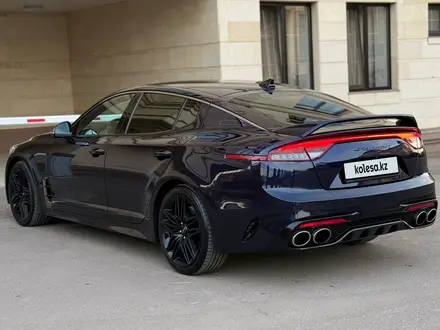 Kia Stinger 2022 года за 18 300 000 тг. в Алматы – фото 12
