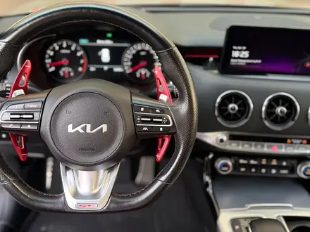 Kia Stinger 2022 года за 18 300 000 тг. в Алматы – фото 23