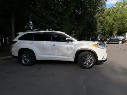 Toyota Highlander 2014 года за 16 000 000 тг. в Алматы – фото 3