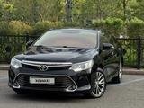 Toyota Camry 2016 года за 11 800 000 тг. в Павлодар – фото 2