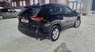 Toyota RAV4 2021 года за 16 200 000 тг. в Усть-Каменогорск