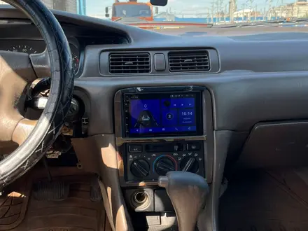 Toyota Camry 1998 года за 2 800 000 тг. в Астана – фото 6