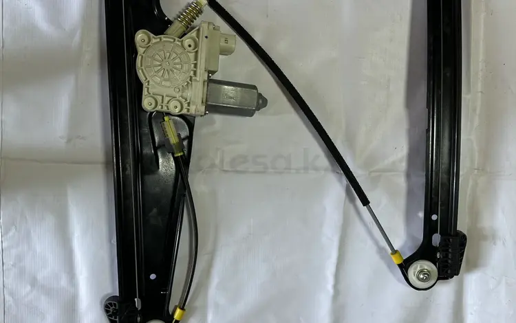 Стекло подъёмник е65 за 20 000 тг. в Алматы