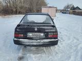 Volkswagen Passat 1993 годаfor650 000 тг. в Семей – фото 2