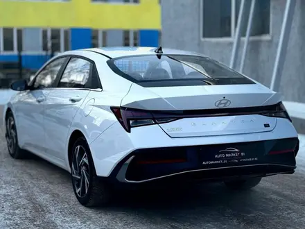 Hyundai Elantra 2023 года за 9 800 000 тг. в Астана – фото 3