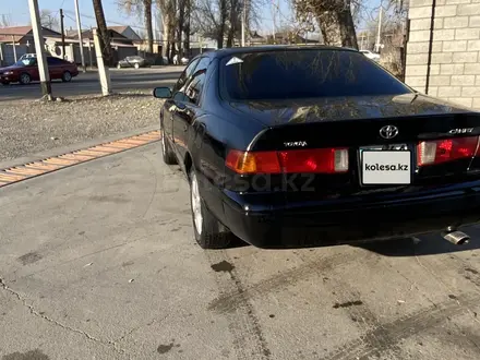 Toyota Camry 2000 года за 3 000 000 тг. в Жаркент – фото 3