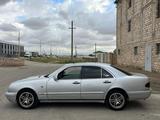 Mercedes-Benz E 280 1996 годаүшін1 900 000 тг. в Актобе – фото 2