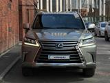 Lexus LX 570 2019 годаүшін44 500 000 тг. в Астана – фото 2