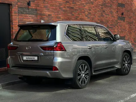 Lexus LX 570 2019 года за 44 500 000 тг. в Астана – фото 5