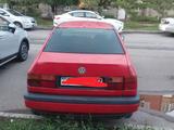 Volkswagen Vento 1994 года за 550 000 тг. в Астана – фото 2