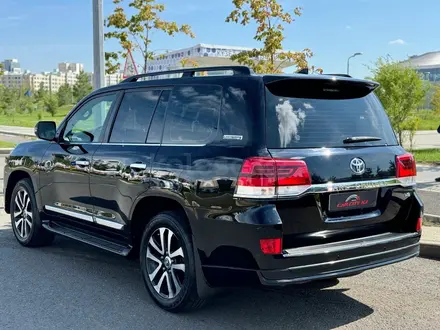 Toyota Land Cruiser 2019 года за 35 100 000 тг. в Астана – фото 6