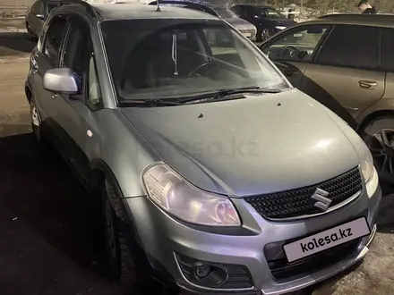 Suzuki SX4 2012 года за 5 000 000 тг. в Астана – фото 2