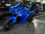 Yamaha  R1-Z 2023 годаүшін2 300 000 тг. в Алматы – фото 2