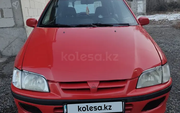 Mitsubishi Space Star 1999 года за 1 400 000 тг. в Алматы