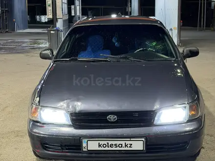 Toyota Carina E, 1995