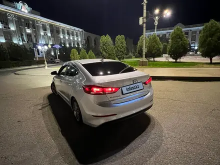 Hyundai Elantra 2016 года за 7 500 000 тг. в Шымкент – фото 10