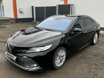 Toyota Camry 2020 года за 14 500 000 тг. в Астана – фото 8