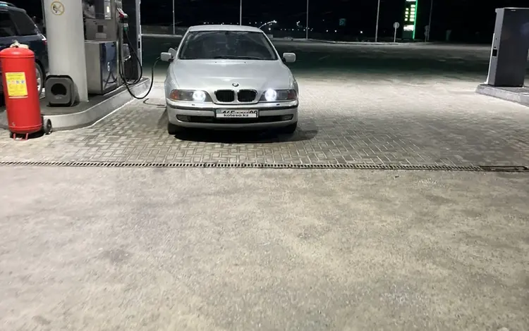 BMW 528 1998 года за 3 200 000 тг. в Тараз