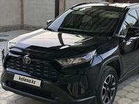 Toyota RAV4 2021 года за 14 800 000 тг. в Тараз