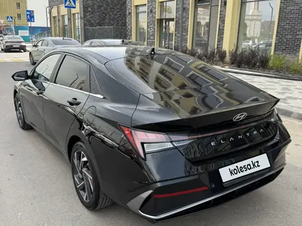 Hyundai Elantra 2024 года за 9 200 000 тг. в Алматы – фото 10