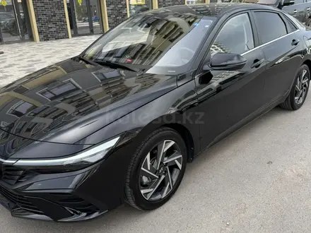 Hyundai Elantra 2024 года за 9 200 000 тг. в Алматы – фото 12