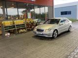 Mercedes-Benz C 200 2003 года за 2 900 000 тг. в Астана