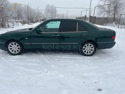 Mercedes-Benz E 230 1996 года за 3 200 000 тг. в Алматы – фото 5