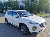 Hyundai Santa Fe 2019 годаүшін10 500 000 тг. в Алматы