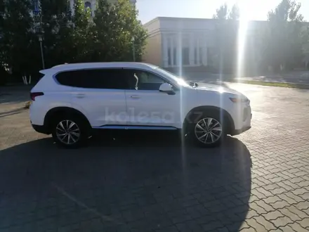 Hyundai Santa Fe 2019 года за 10 500 000 тг. в Алматы – фото 4