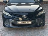 Toyota Camry 2018 годаүшін14 500 000 тг. в Шымкент – фото 4