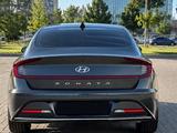 Hyundai Sonata 2021 годаүшін9 700 000 тг. в Алматы – фото 2