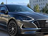 Hyundai Sonata 2021 годаүшін9 700 000 тг. в Алматы – фото 5