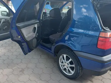 Volkswagen Golf 1996 года за 2 000 000 тг. в Караганда – фото 19