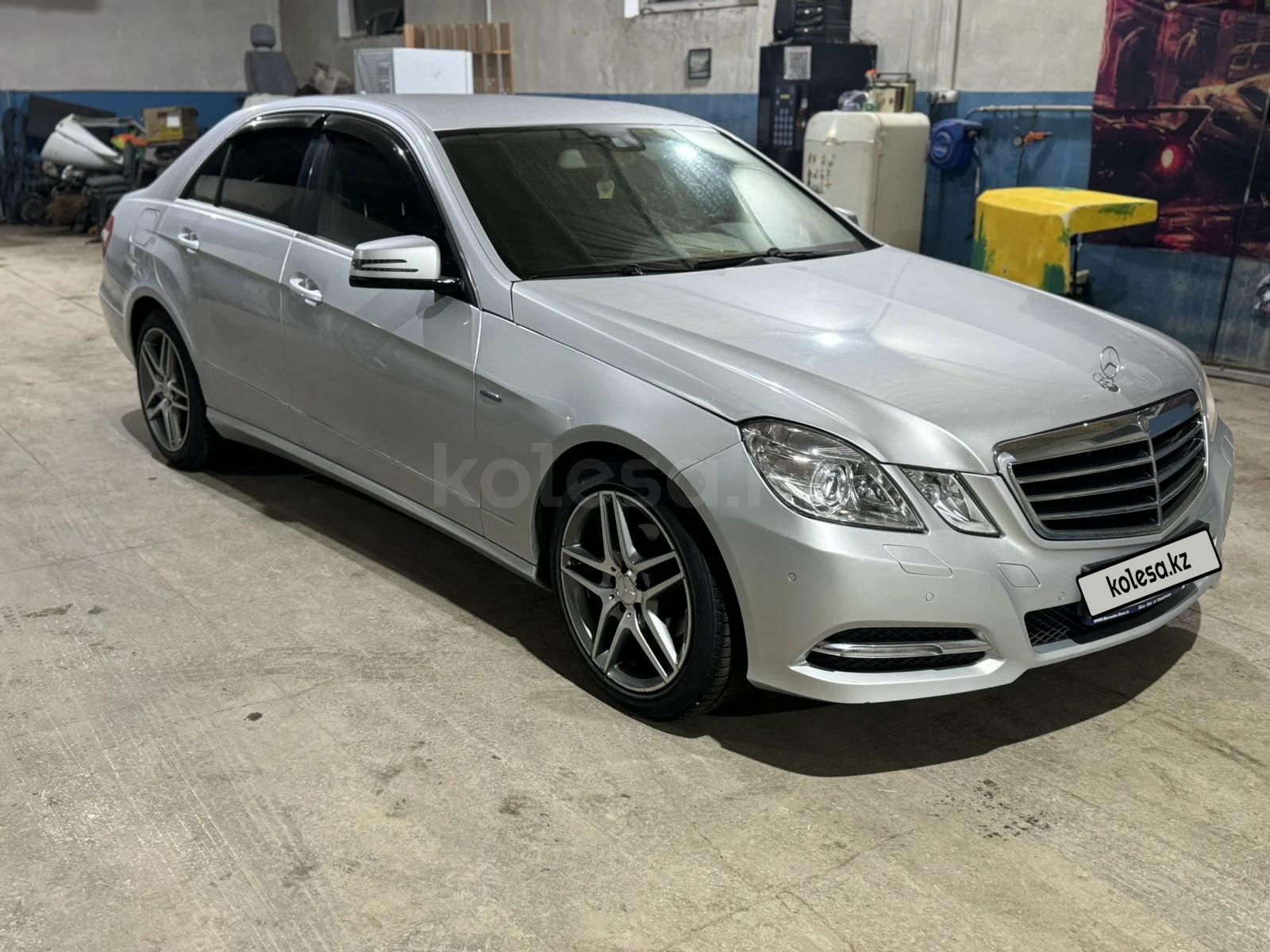 Mercedes-Benz E 200 2011 г.