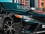 Toyota Camry 2019 года за 12 200 000 тг. в Актау – фото 2