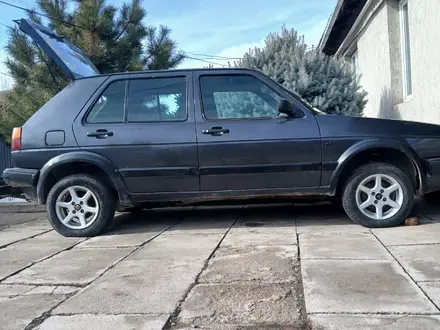 Volkswagen Golf 1992 года за 600 000 тг. в Алматы